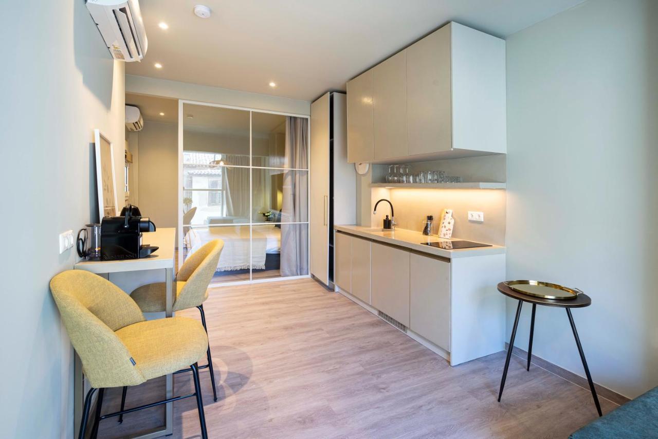Yalarent Stunning Apartments At The Heart Of Athen Exterior foto